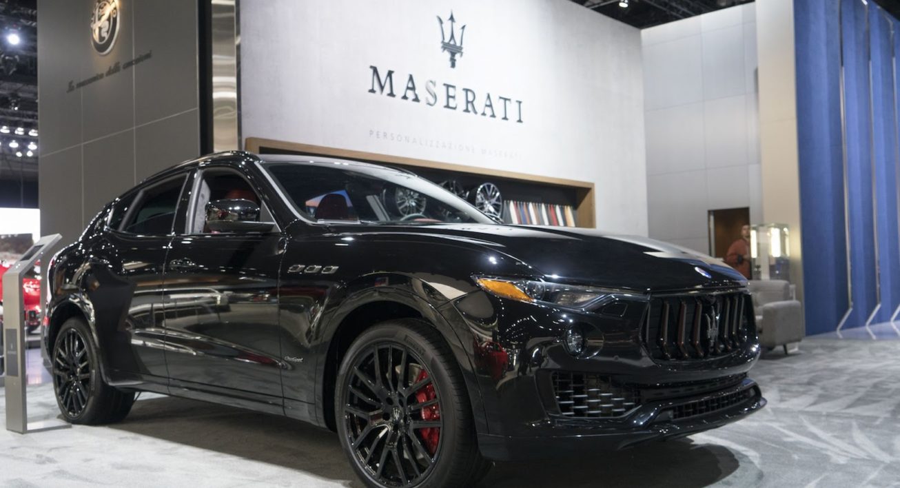 Maserati Quattroporte i Levante Nerissimo